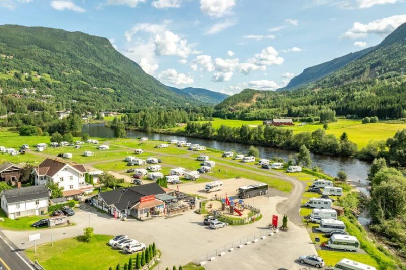 PlusCamp Gol Campingsenter ligging en kampeerplaatsen